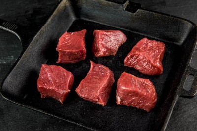 Свинина ошеек на шашлык 1 кг - купить в Верхнесаитово